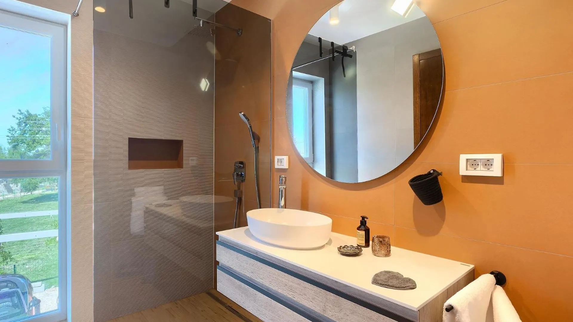 Villa Medici Jursici 0*,