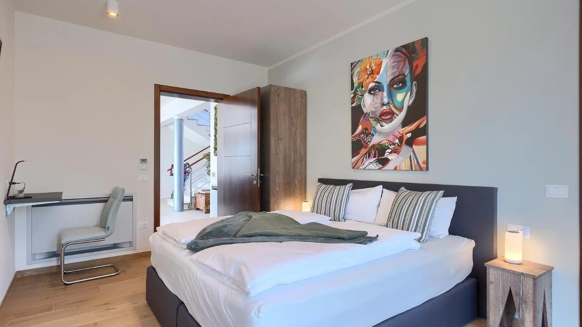 Villa Medici Jursici 0*,  Croatia